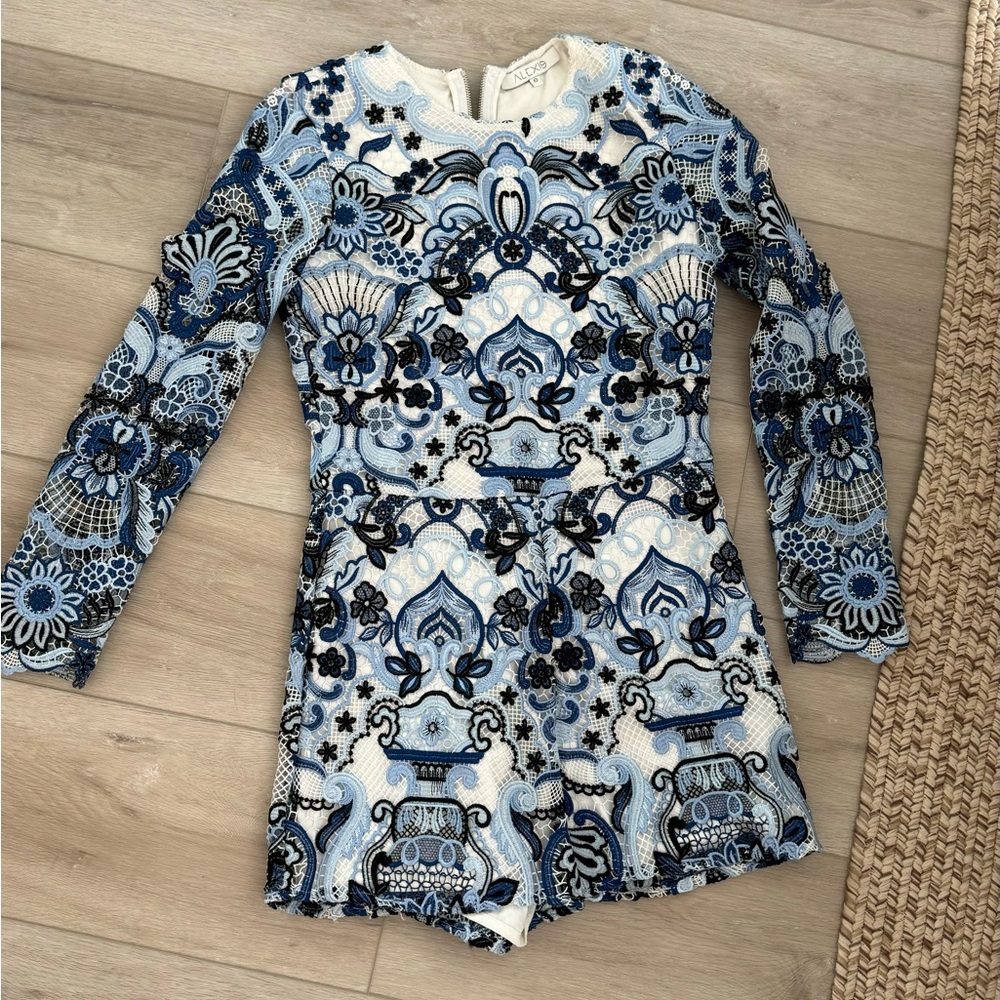 ALEXIS- blue romper - Picture 2 of 7